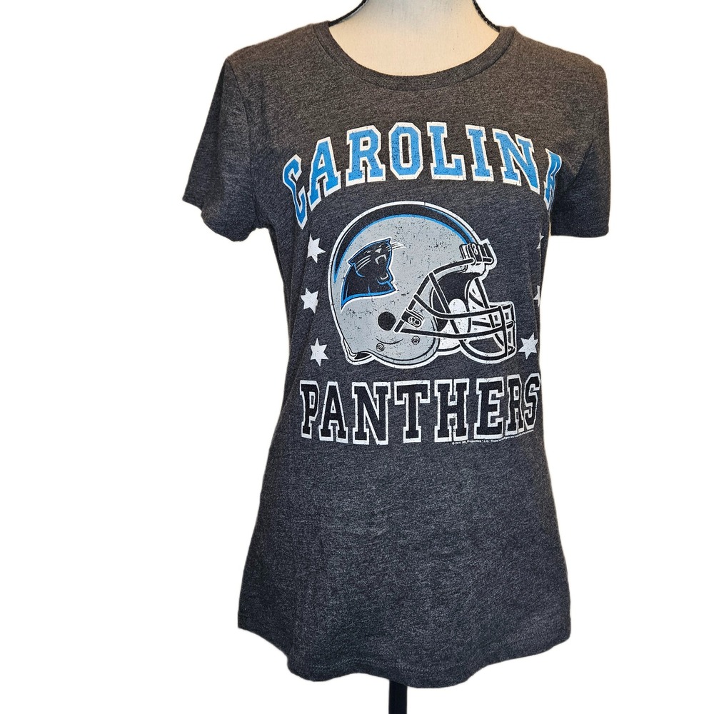 NFL Carolina Panthers Size Medium Gray Short Sleeve Crew Neck Tee Shirt‎